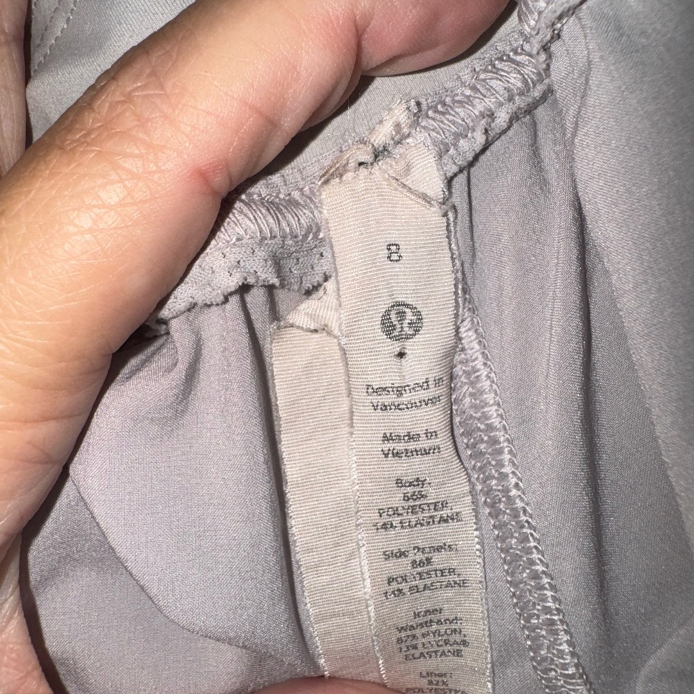 lululemon athletica Women's Light Tan Athletic Shorts - Picture 4 of 4